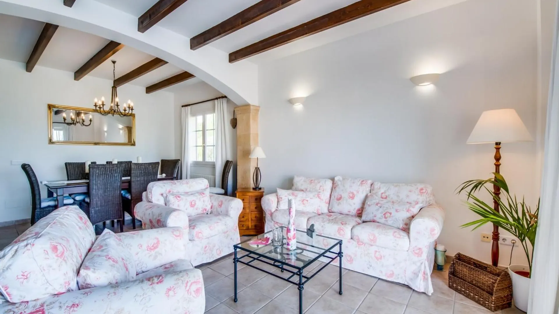 Elegant Holiday Villa With Private Pool 阿尔库迪亚 0*,