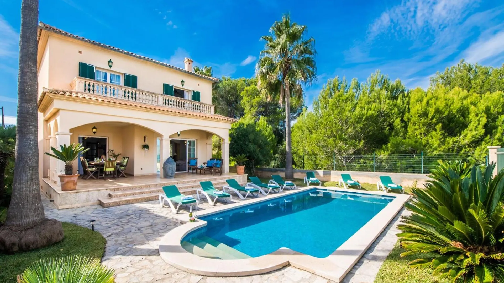 Elegant Holiday Villa With Private Pool 阿尔库迪亚 0*,  西班牙